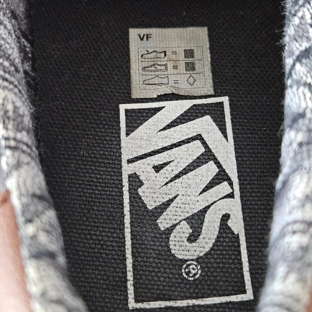Vans Era 59, dark grey with leather accents, size 8